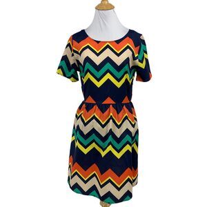 Birdcage Dress Women M Medium Chevron Fit & Flare Short Sleeve Zig Zag Lined